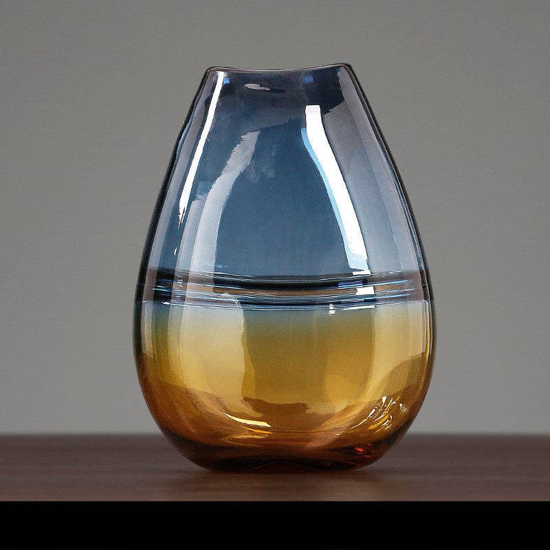 Modern Gradient Light Luxury Minimalist Glass Vase: Small