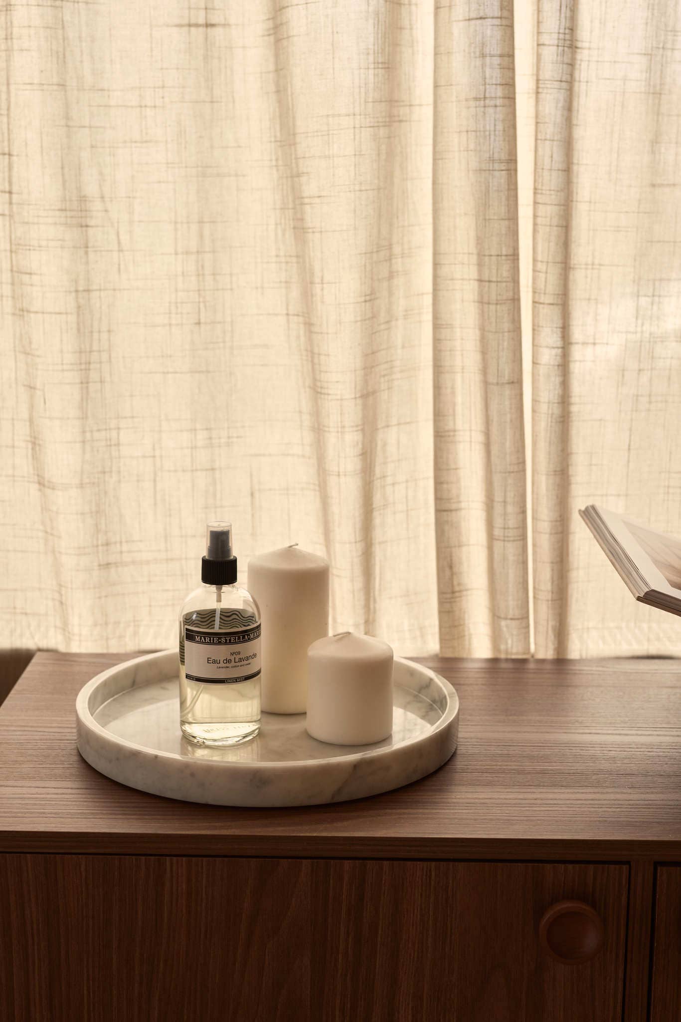 Marble tray round with edge Ø30cm white