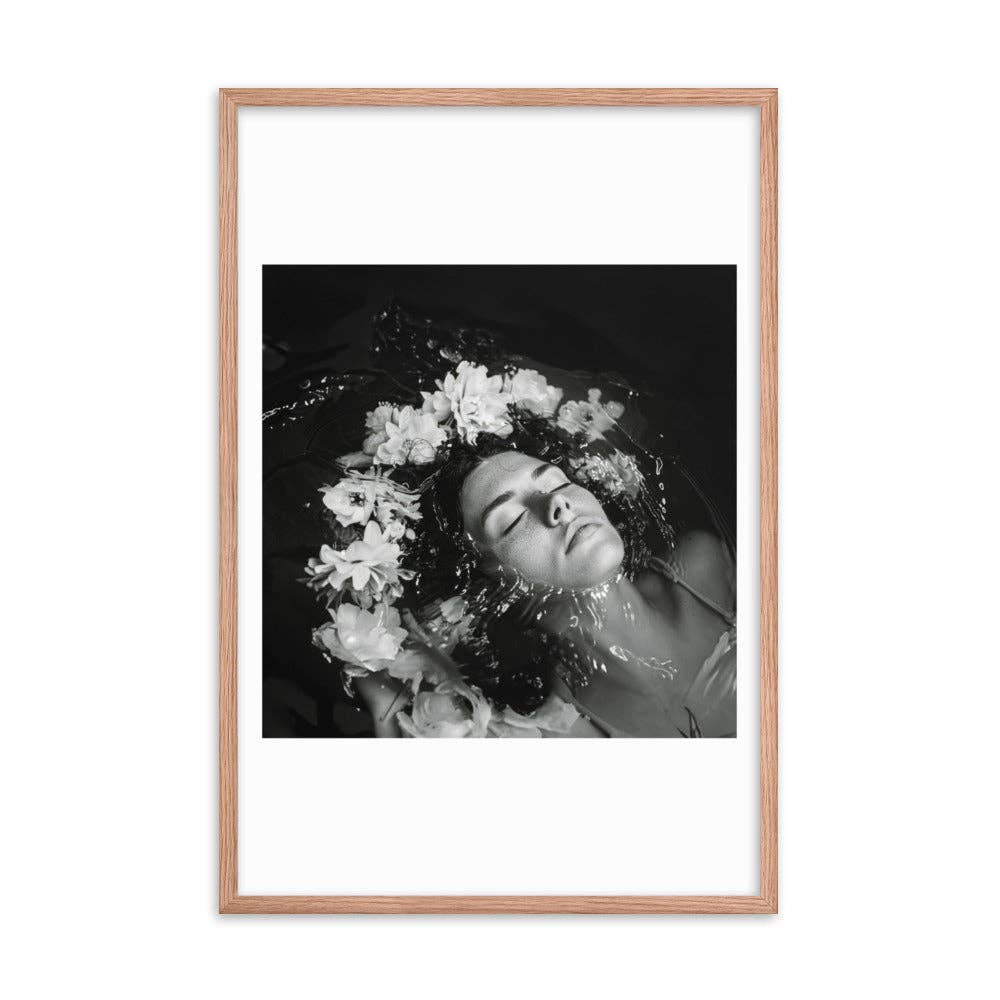 Annabelle - Framed Print Black and White Photography Modern: Black / 24″×36″