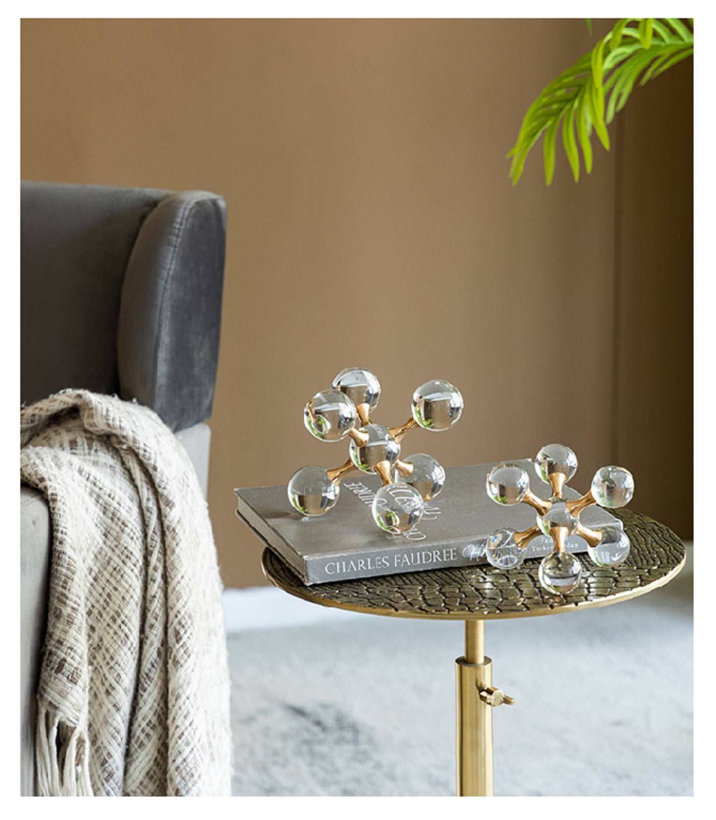 Molecular Glass Ball Decor: Large