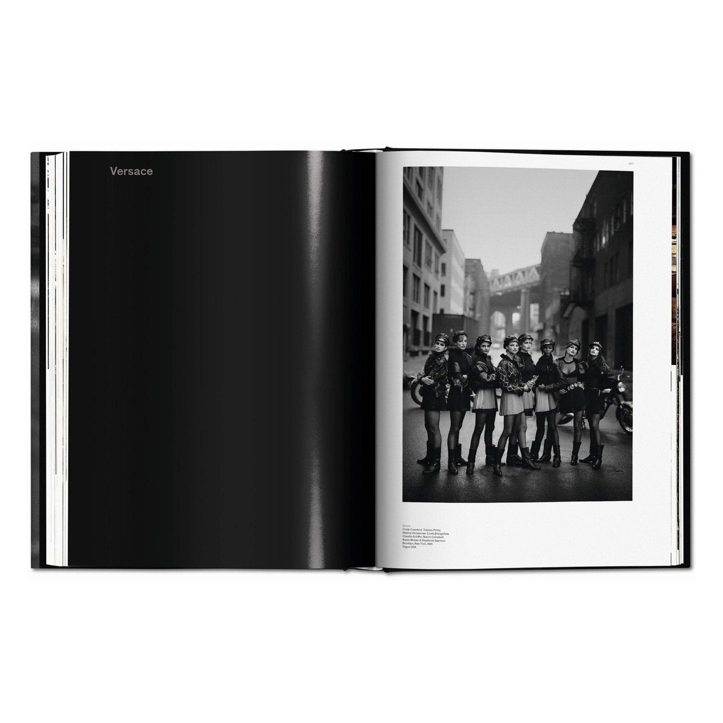 Peter Lindbergh. On Fashion Photography (German, French, English)