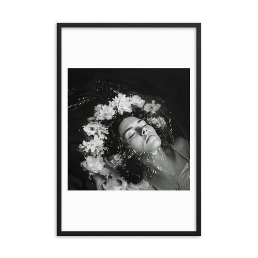 Annabelle - Framed Print Black and White Photography Modern: Black / 24″×36″