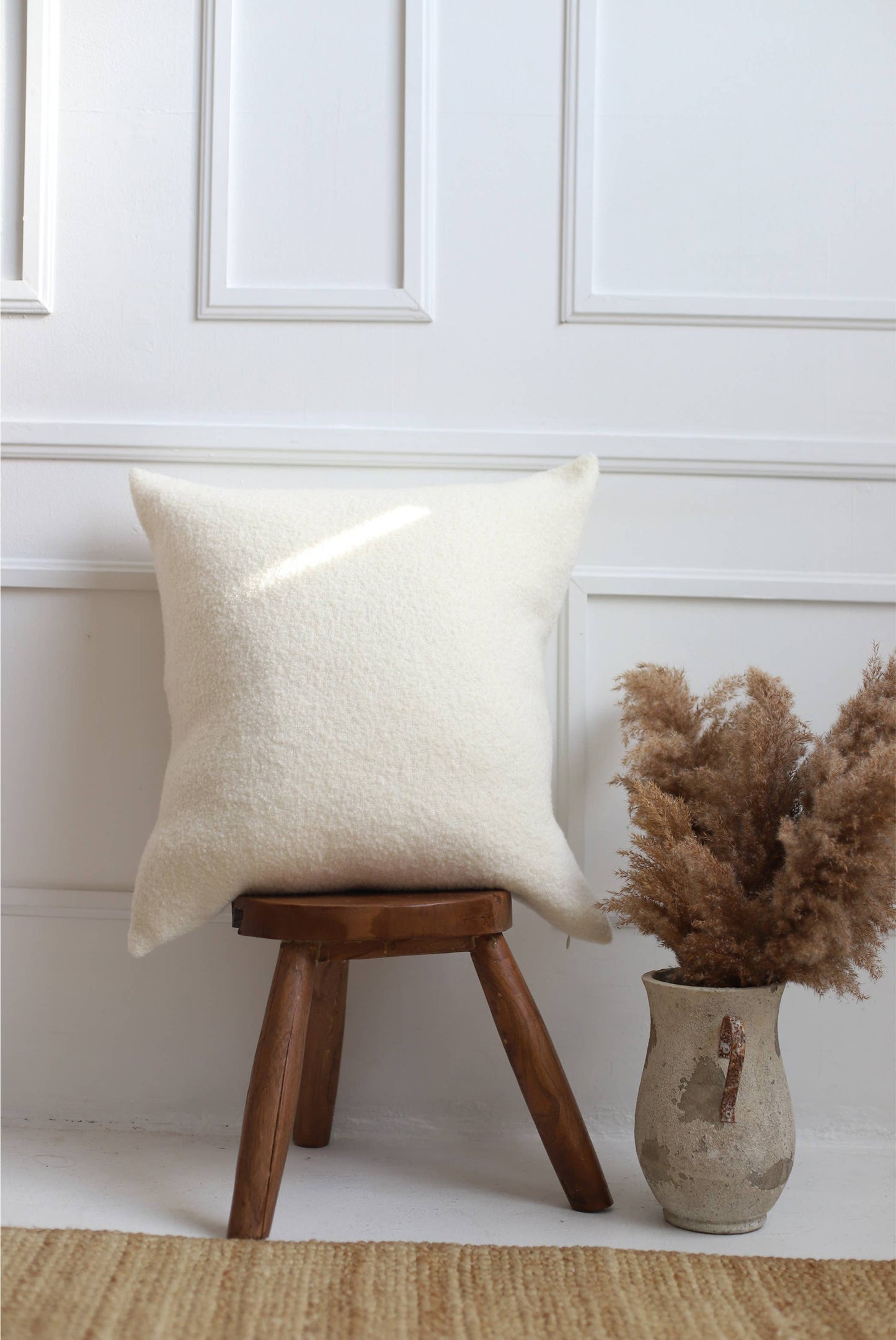 Baldwin Wool Pillow Cover: Ivory Melange Boucle