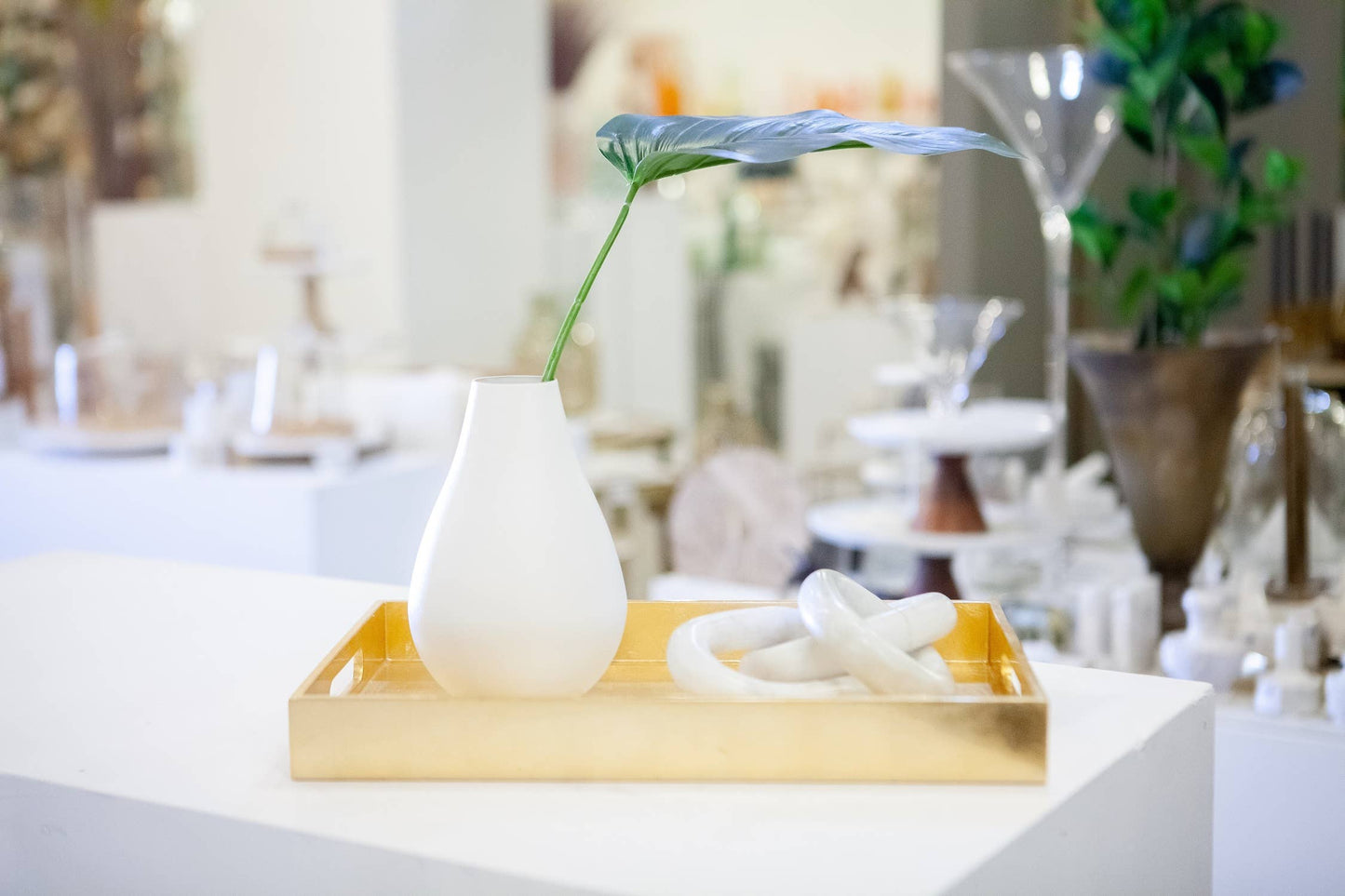 White Marble 3 Links Chain: Marble / White