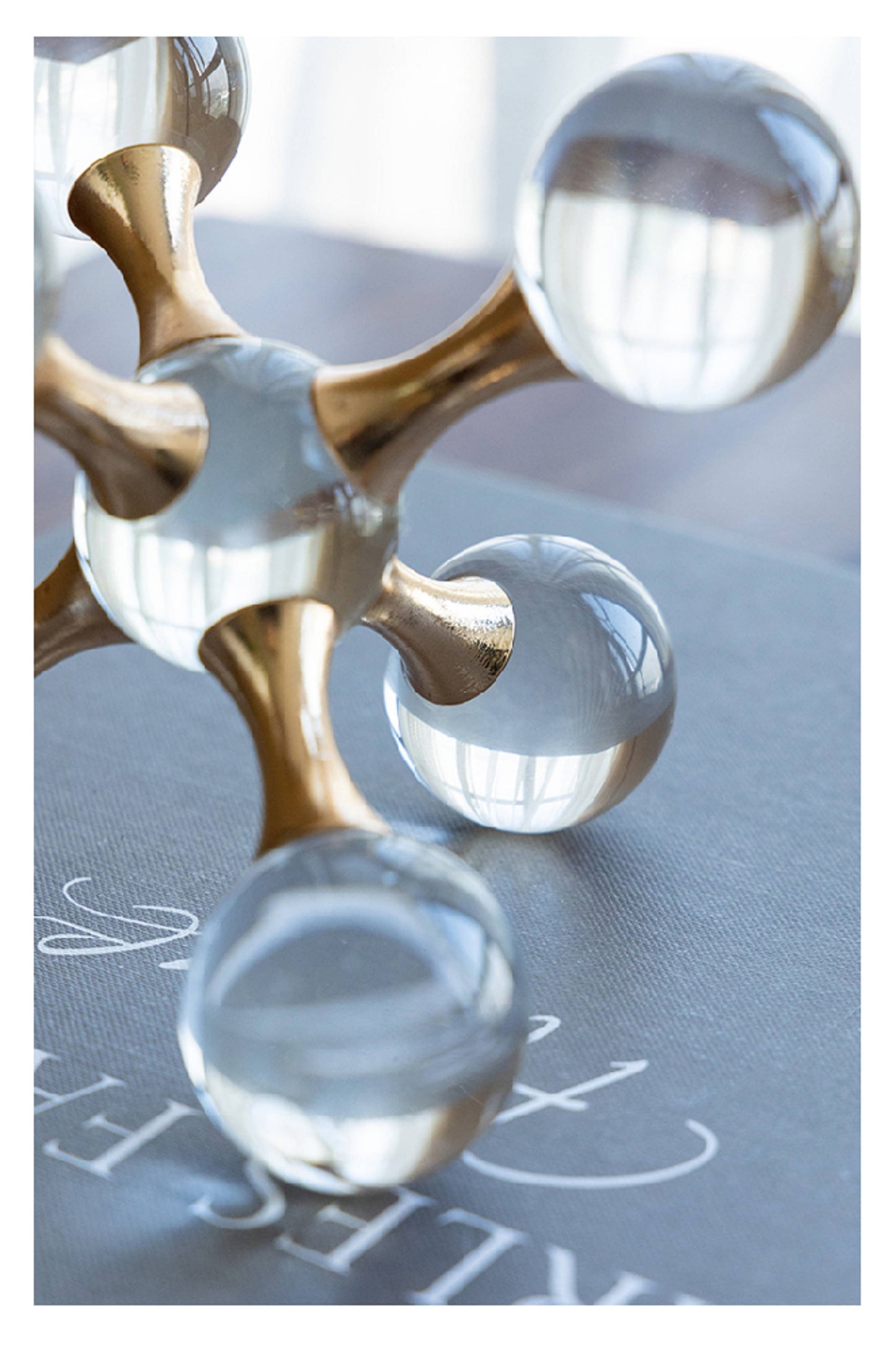 Molecular Glass Ball Decor: Small