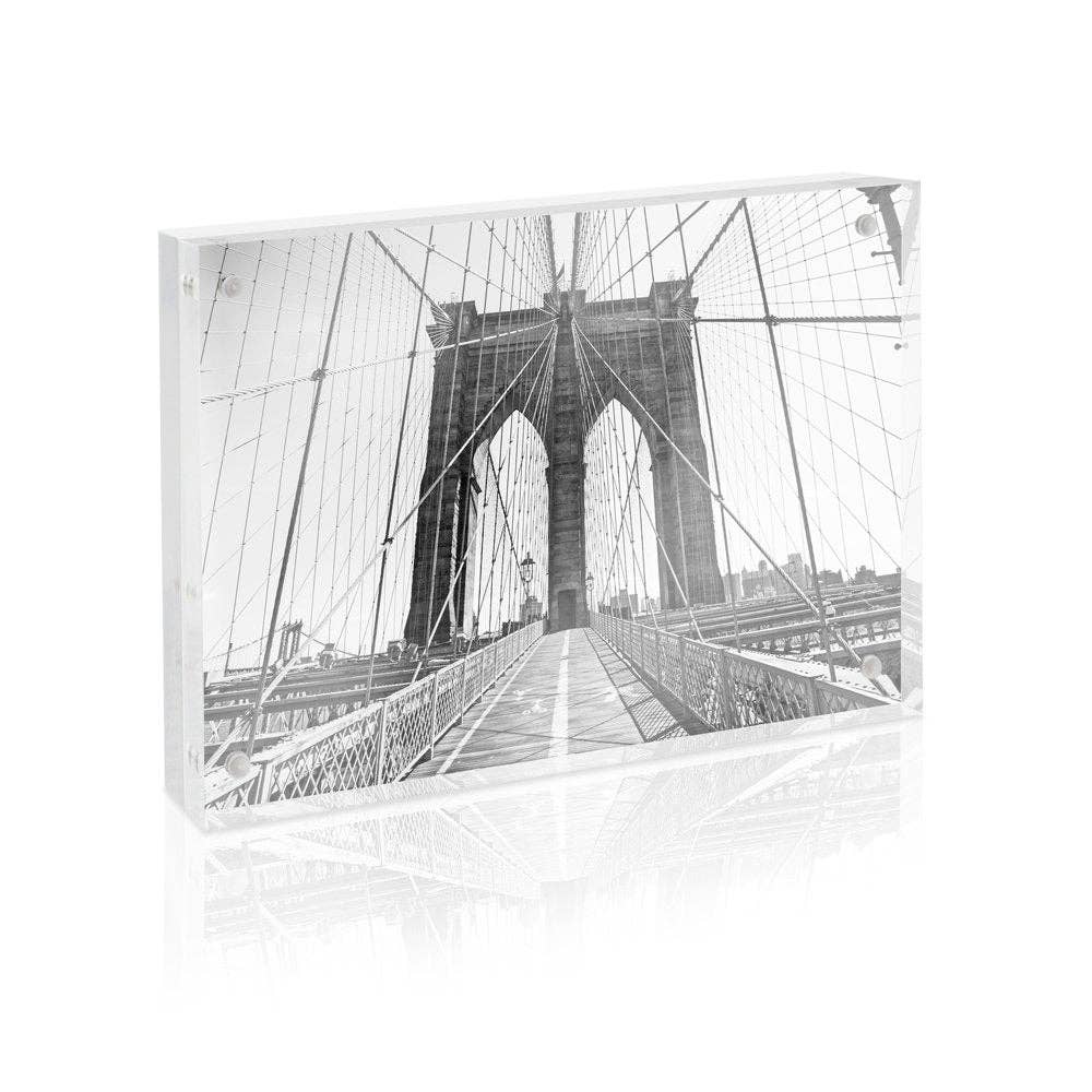 Isaac Jacobs Super Thick Clear Acrylic Magnetic Photo Frame