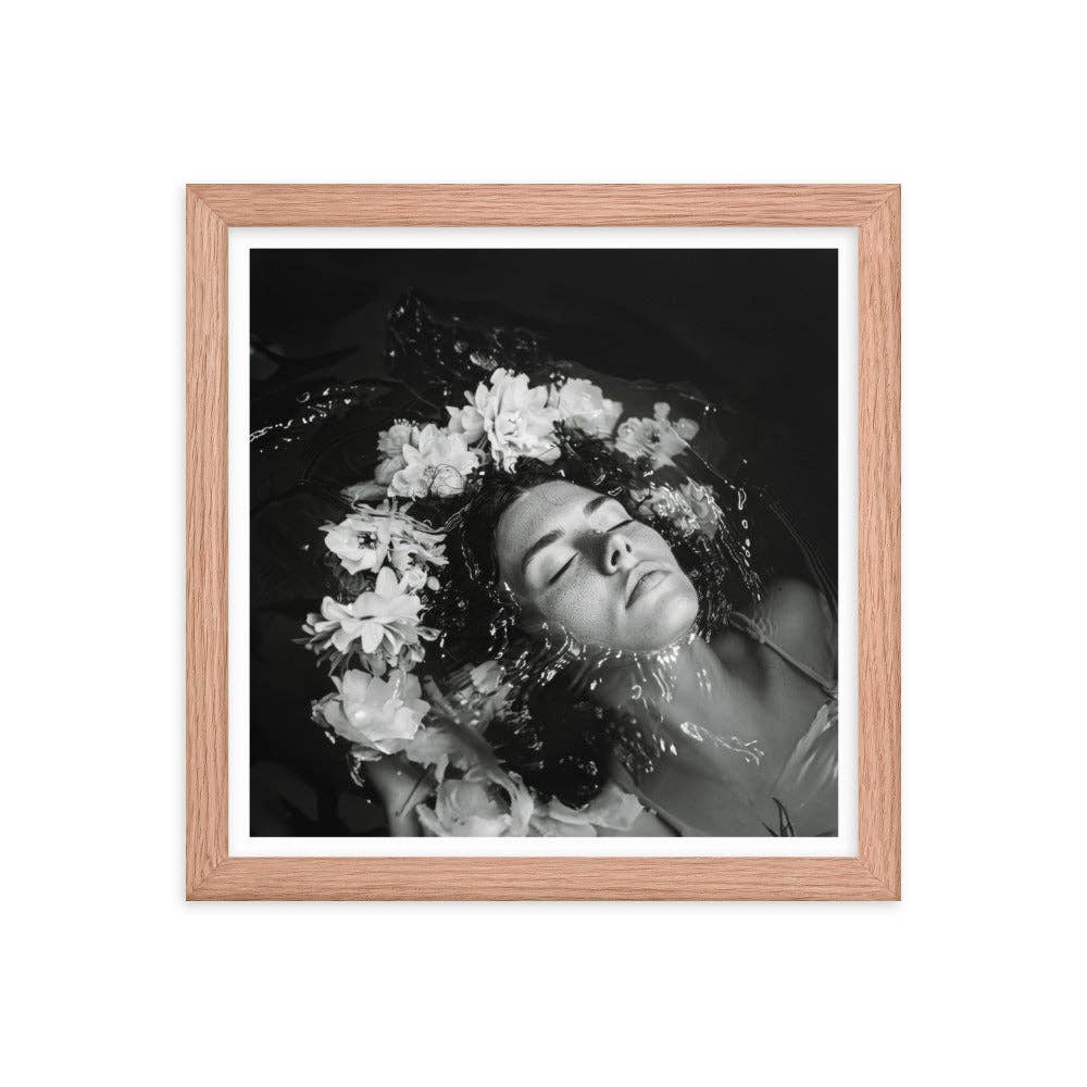 Annabelle - Framed Print Black and White Photography Modern: Black / 24″×36″