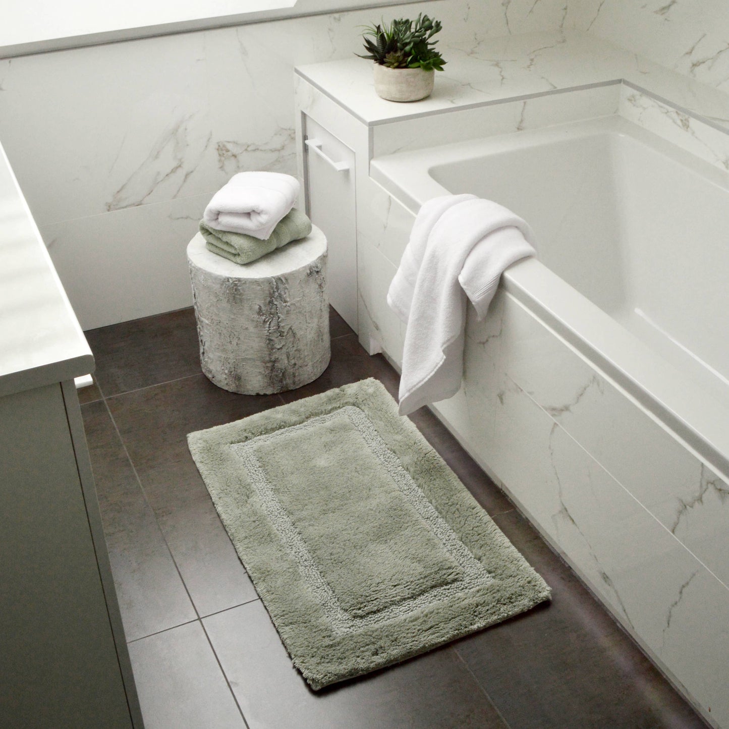 Luxury Bamboo Cotton Bath Mat Non-Slip - Ultra Soft & Thick