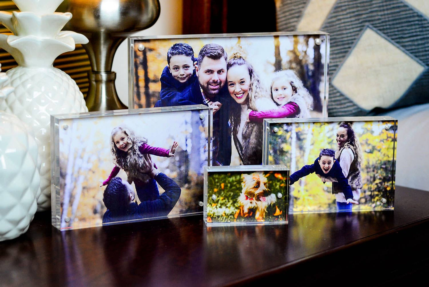 Isaac Jacobs Super Thick Clear Acrylic Magnetic Photo Frame