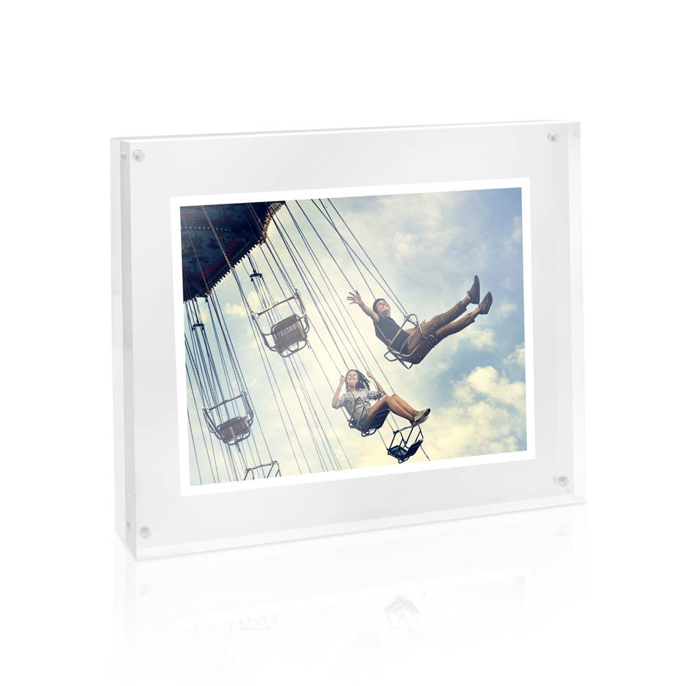 Isaac Jacobs Super Thick Clear Acrylic Magnetic Photo Frame