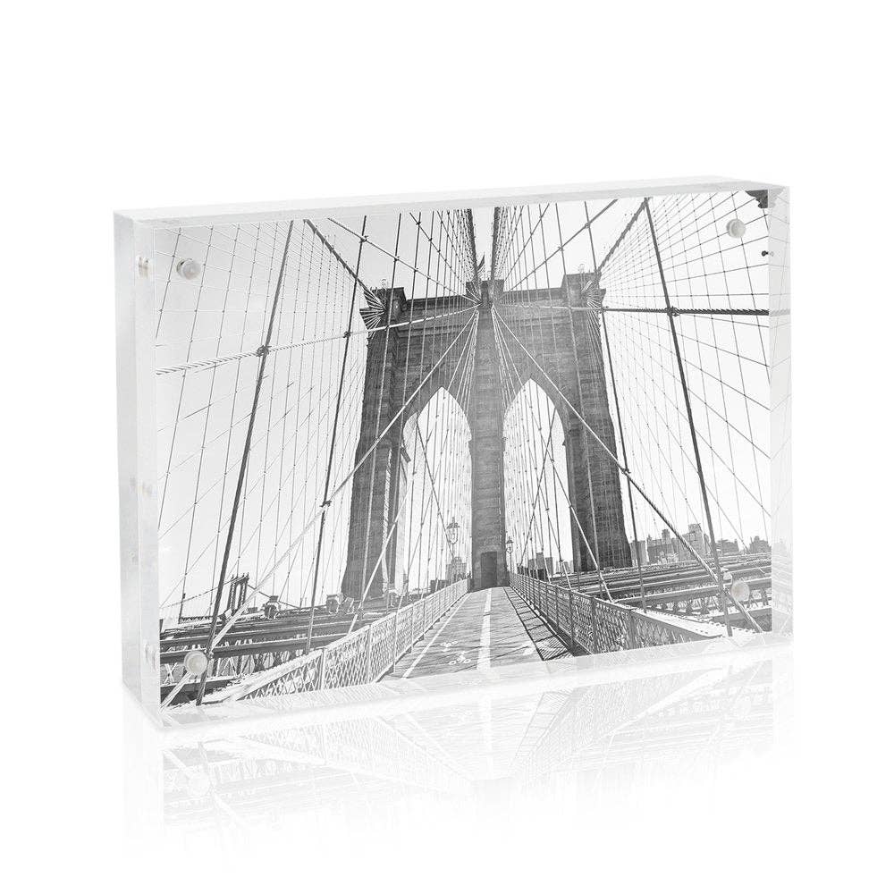 Isaac Jacobs Super Thick Clear Acrylic Magnetic Photo Frame