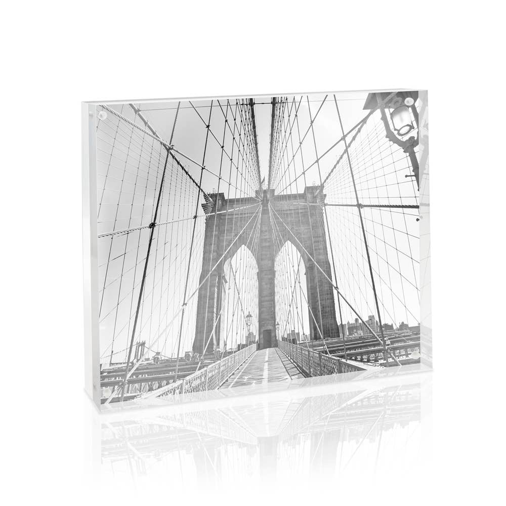 Isaac Jacobs Super Thick Clear Acrylic Magnetic Photo Frame