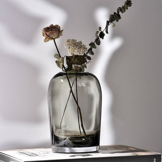 Simple Creative Glass Vase: 190Soot